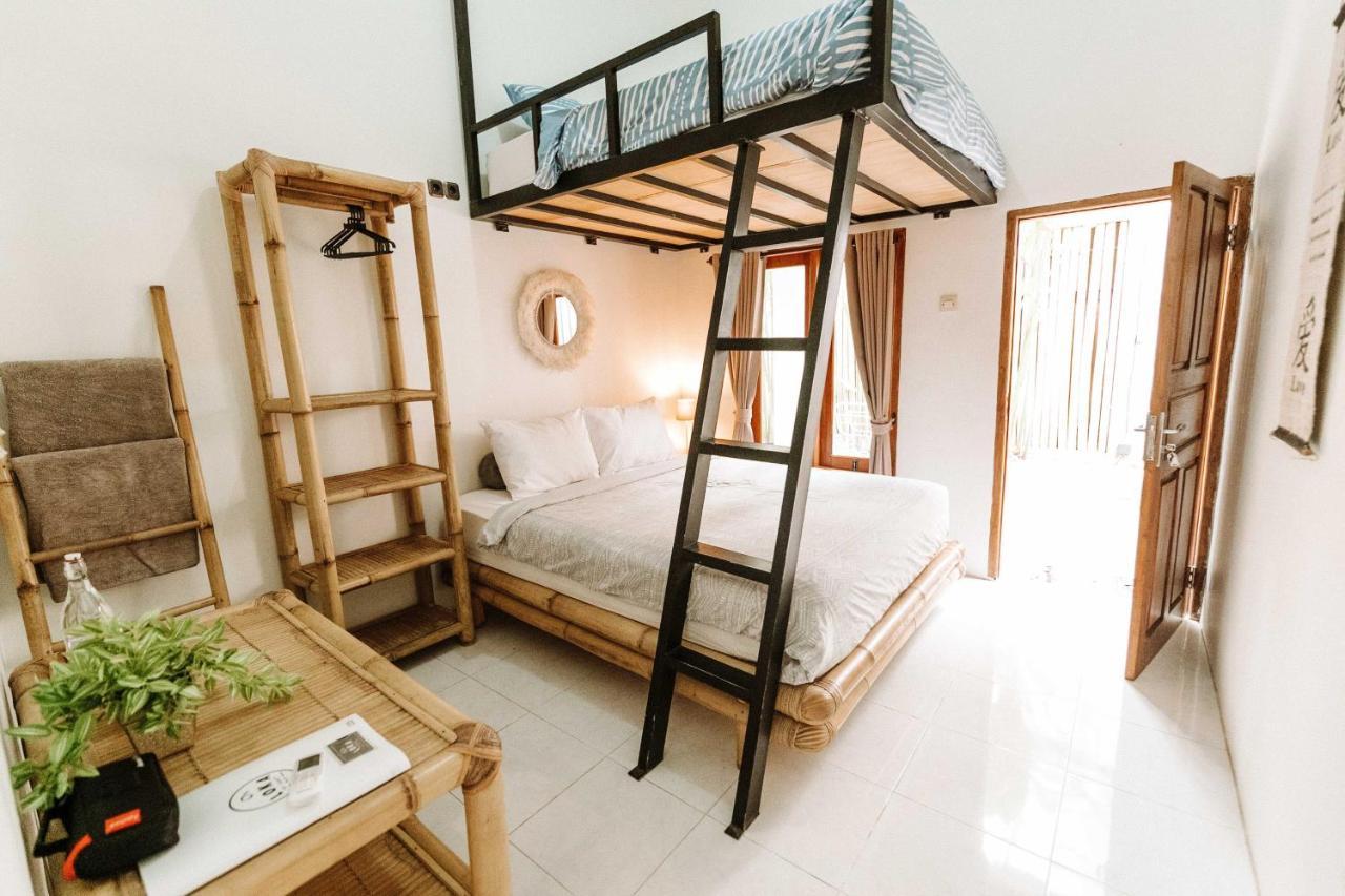 Loka Surf & Fitness Lodge Kuta  Extérieur photo