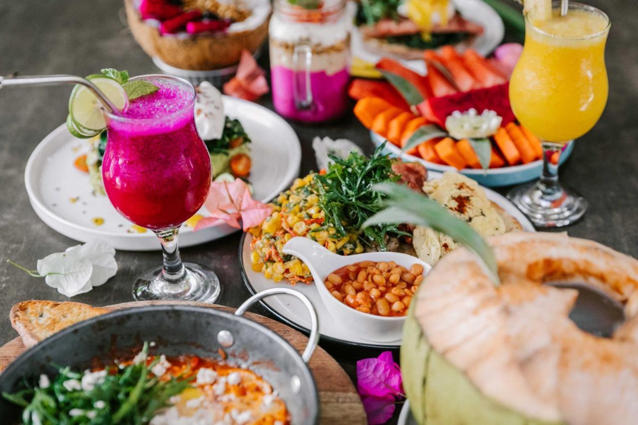 Loka Surf & Fitness Lodge Kuta  Extérieur photo